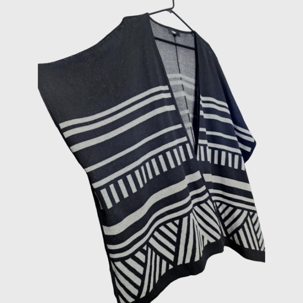 Mossimo Poncho Cardigan Open Front Tribal S/M